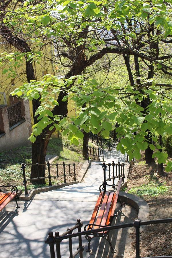 Budasmile Appartment At Buda Castle - Aircon & Free Parking บูดาเปสต์ ภายนอก รูปภาพ